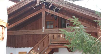 Ferienwohnung "Haus Christel", 1. OG, ca. 32 m², Balkon mit Bergblick