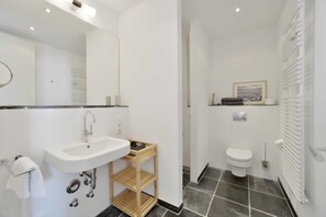 Oklassificerad bild, 2 av 13, knapp