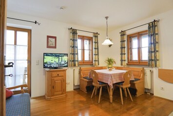 Ferienwohnung klein (C) 42 qm, 1 Schlafzimmer, Wohnküche, Balkon-Essecke