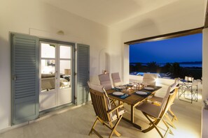Villa, 4 Bedrooms | Terrace/patio - Villa Vesper Paros (Paros)