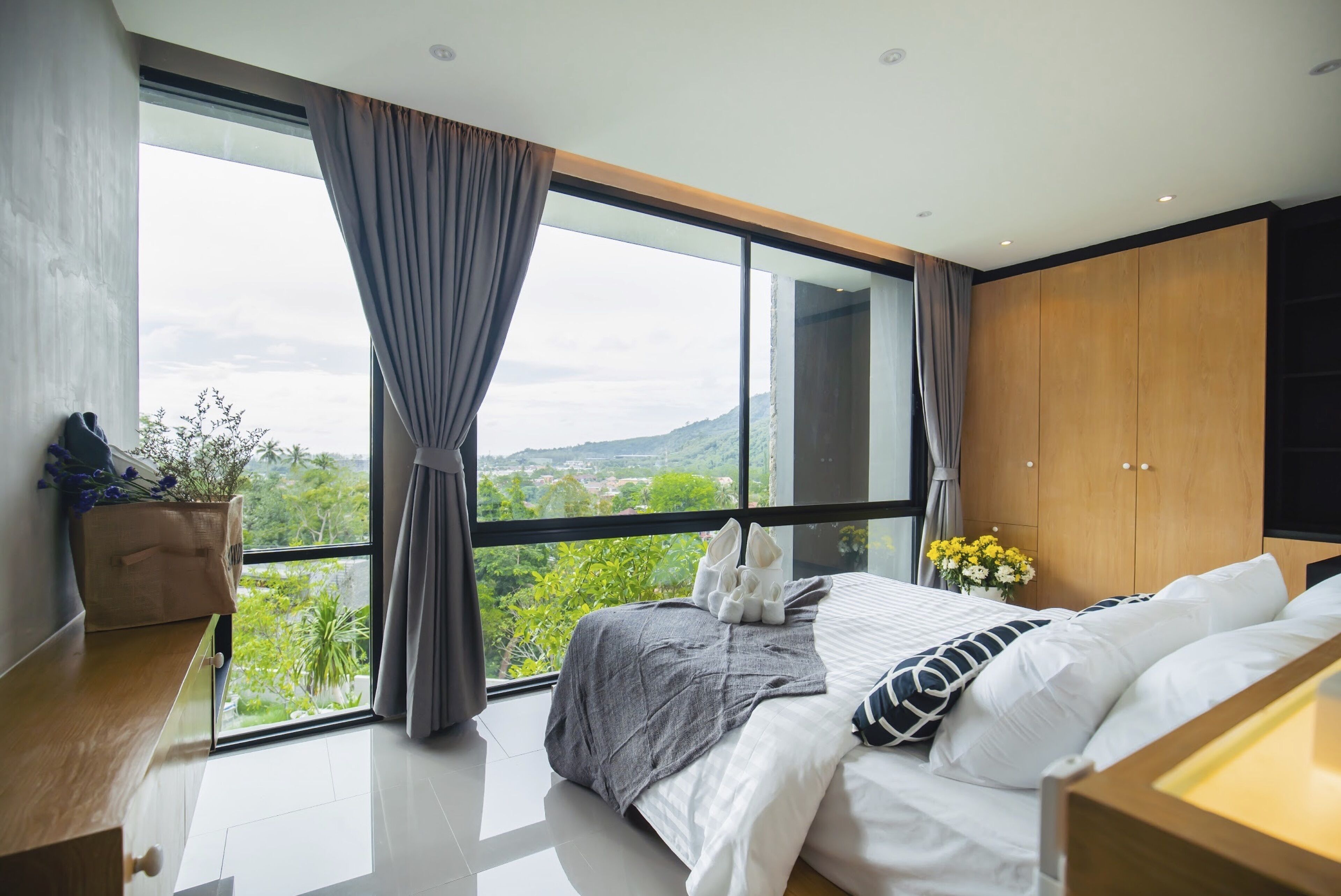 Family Loft, 2 Bedrooms | Minibar, in-room safe, blackout curtains, soundproofing