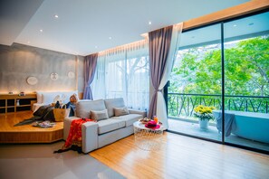 Honeymoon Suite, Bathtub | Minibar, in-room safe, blackout curtains, soundproofing - The Woods Natural Park Resort Phuket (Kamala)