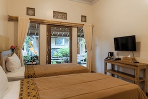 Standard Twin Room, 2 Twin Beds | Premium bedding, free WiFi, bed sheets