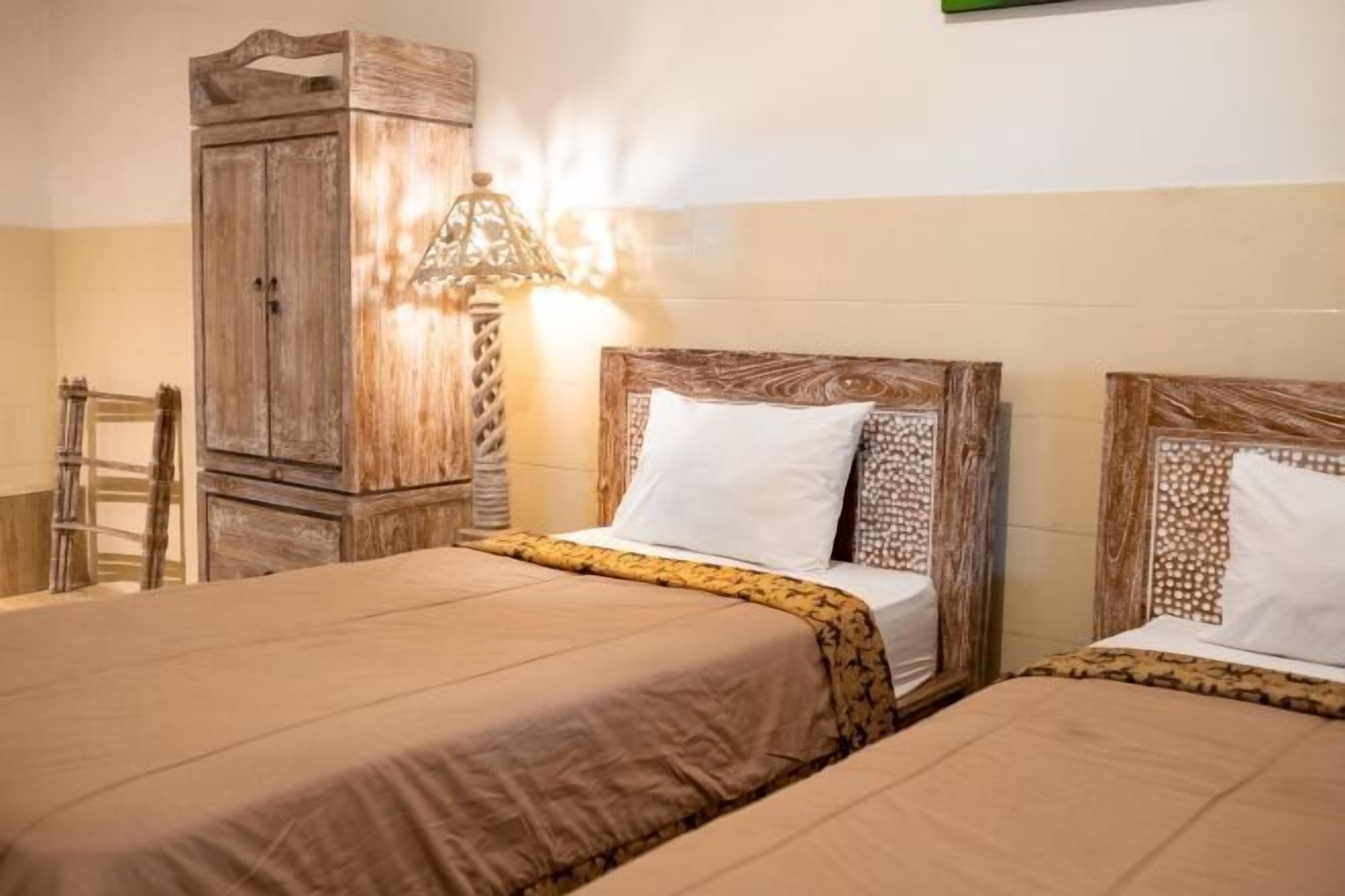 Premium bedding, free WiFi, bed sheets