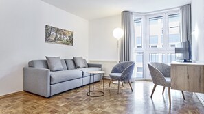 Apartment, 1 Bedroom | Living room | Smart TV - Hapimag Resort München (Munich)