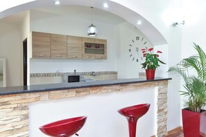 Iron/ironing board, free cribs/infant beds, free WiFi - Raymond Apartments (Pržno)