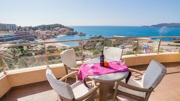 Iron/ironing board, free cribs/infant beds, free WiFi