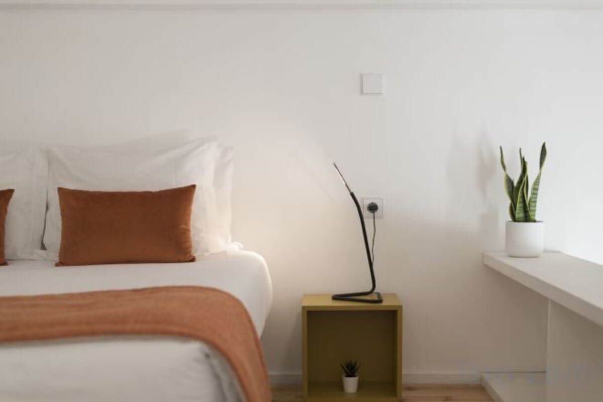 Soundproofing, iron/ironing board, free cots/infant beds, free WiFi