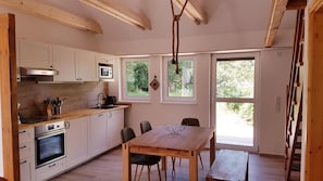 Fridge, microwave, oven, stovetop - Naturhof Usedom (Mölschow)