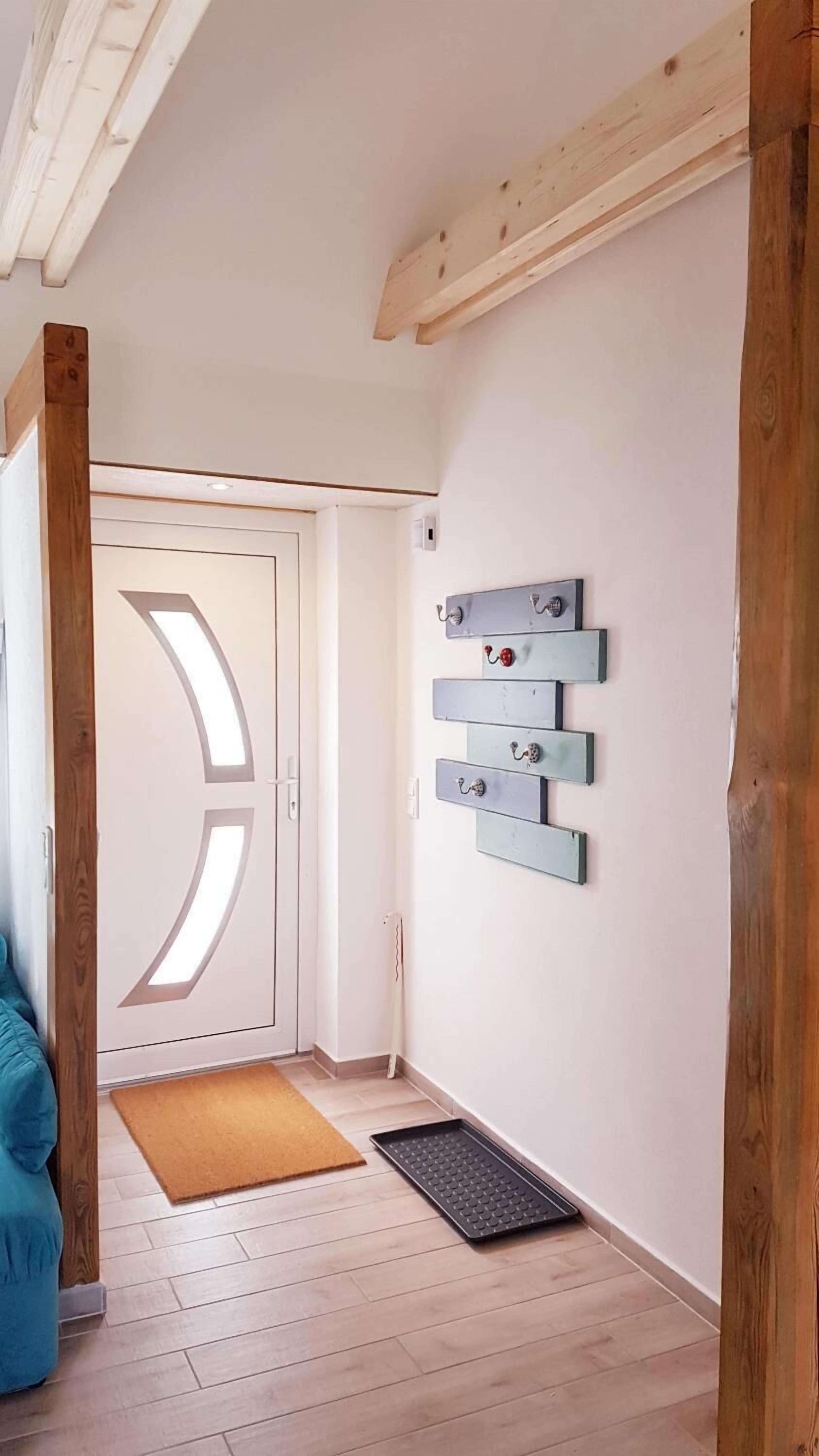 Premium bedding, soundproofing, free cots/infant beds, travel cot