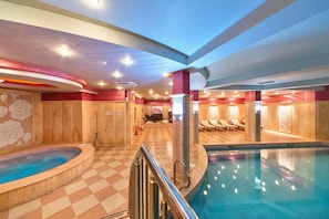 Indoor pool - Club Central Hotel (Hisarja)