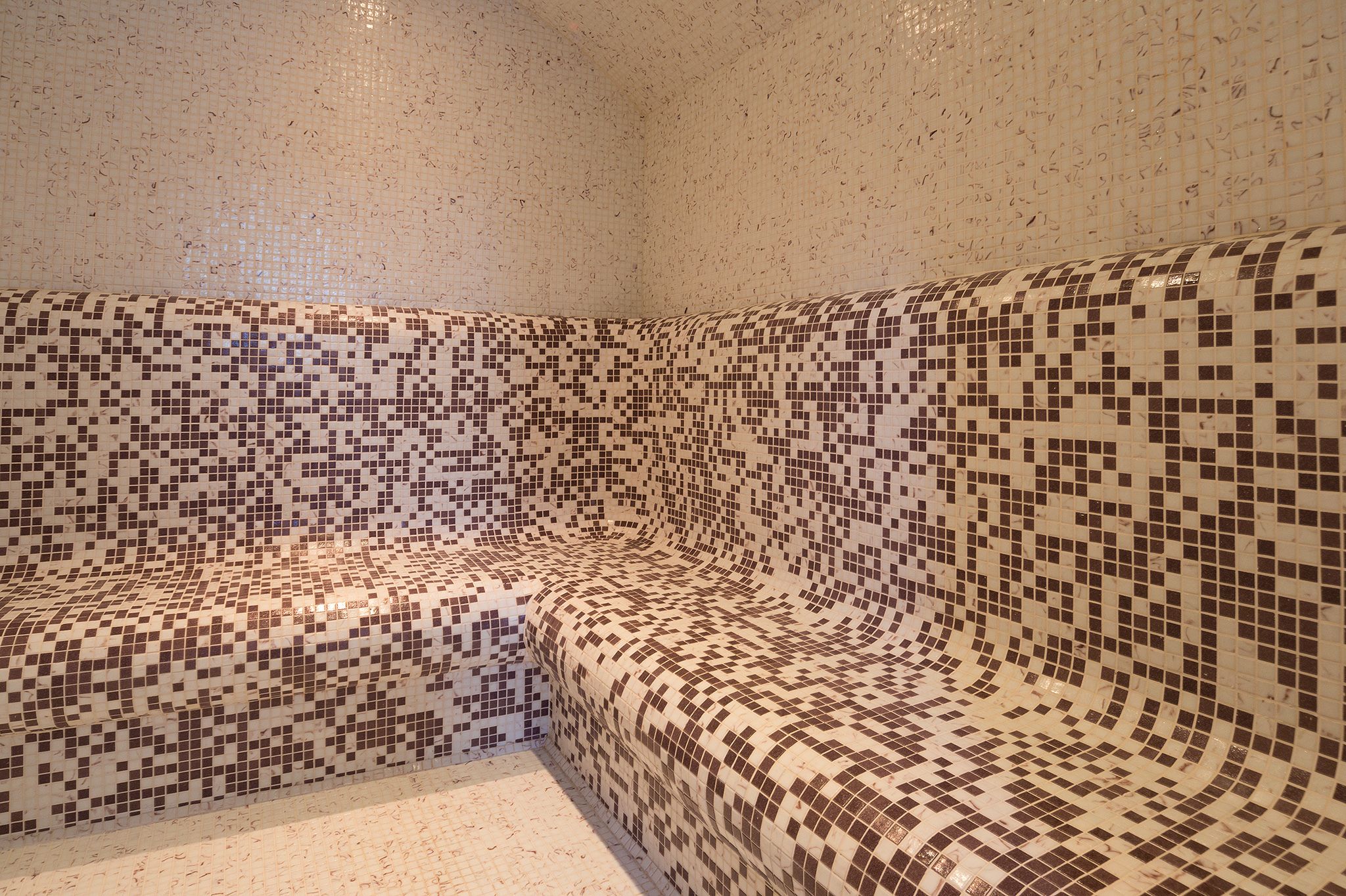 body treatments, aromatherapy, hot stone massages, deep-tissue massages