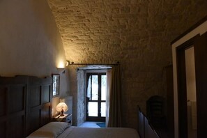 Desk, soundproofing, free WiFi, bed sheets - B&B Parco Lamione (Gioia del Colle)