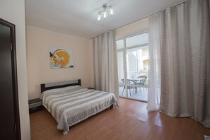 Standard Double or Twin Room, Resort View | Hypo-allergenic bedding, down comforters, in-room safe - Hotel Aurora Plus (Bulan-Sogottu)
