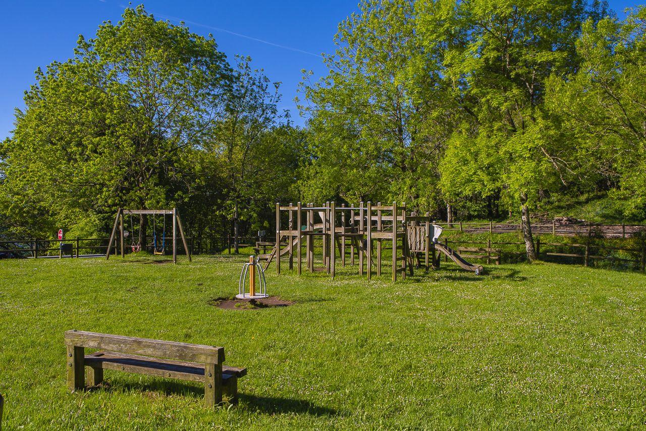 children’s play area – outdoor