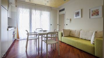 Apartemen (1 Bedroom) | Bagian depan properti