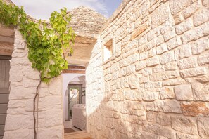 Interior entrance - Palazzo Scotto - Widespread Collection (Alberobello)
