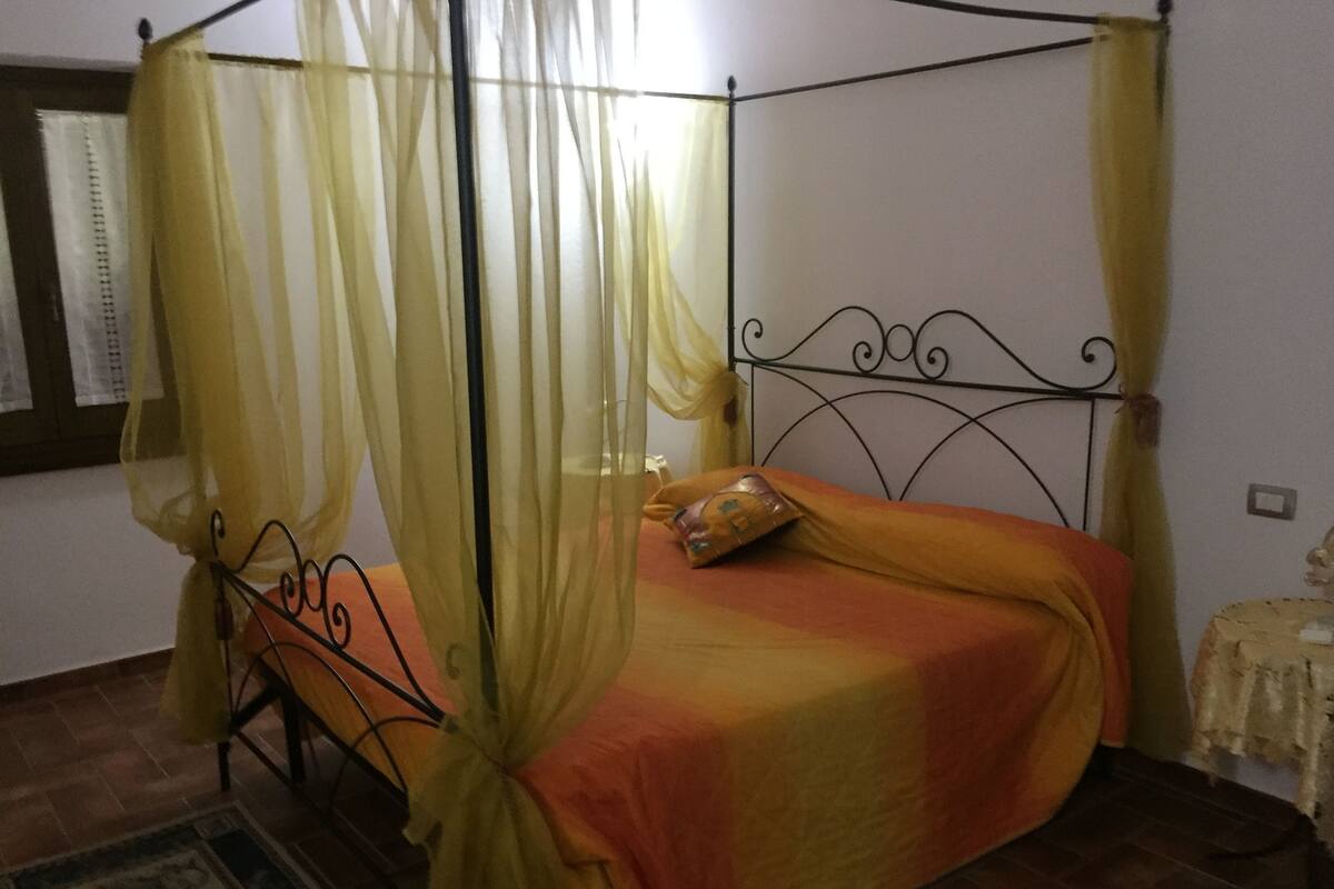 Apartment, Multiple Beds, Smoking | Individually decorated, individually furnished, soundproofing, free WiFi