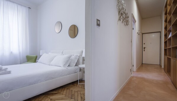 Apartment (1 Bedroom) | Interior