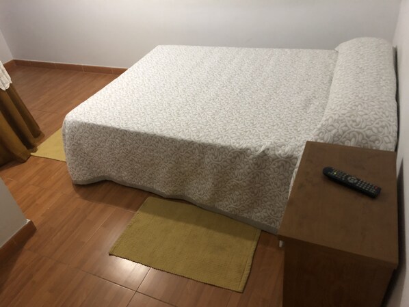 Habitacion de matrimonio | Individuell dekoriert, individuell eingerichtet, Verdunkelungsvorhänge