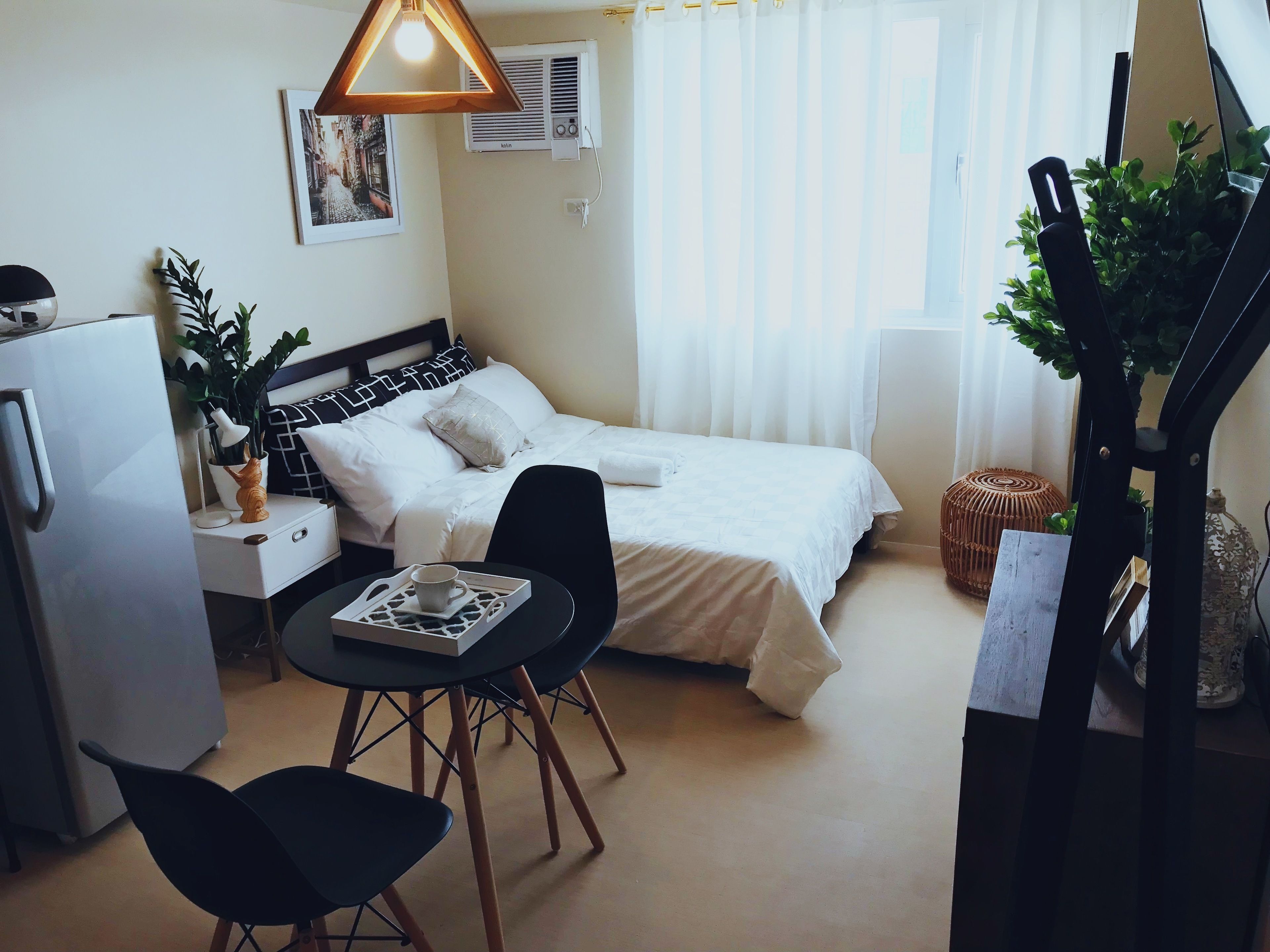 Comfy Stylish Flat near Marco Polo Davao | Desk, iron/ironing board, free WiFi, bed sheets