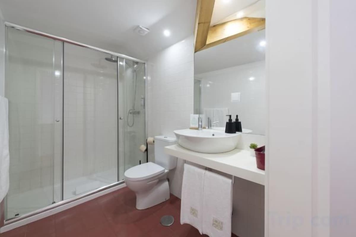 Bathroom | Shower, hair dryer, towels