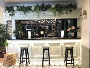 Bar (en la propiedad)