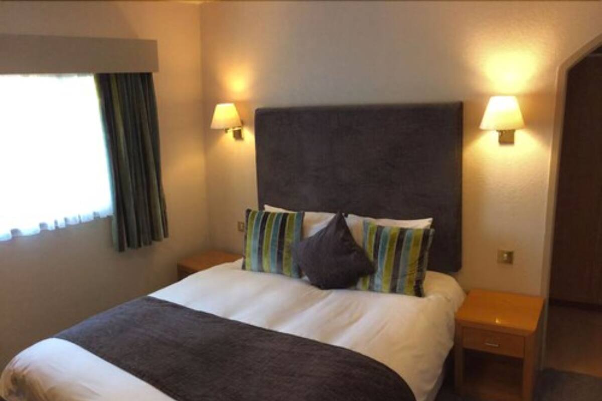 Desk, blackout curtains, iron/ironing board, free WiFi