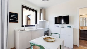 Fridge, microwave, stovetop, dishwasher - Italianway   - Bergonzoli (Milan)