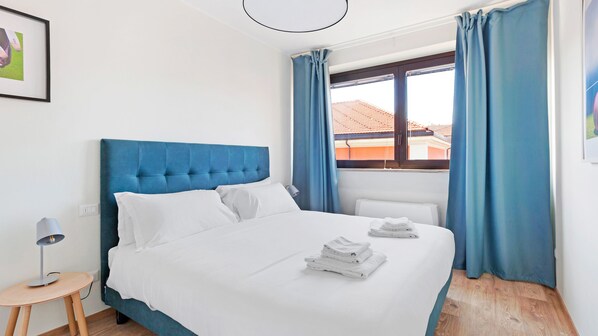 Lägenhet - 1 sovrum - terrass | Sängtillbehör av högsta kvalitet, unika möbler och skrivbord