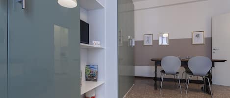 Apartment (0 Bedroom) | Interior