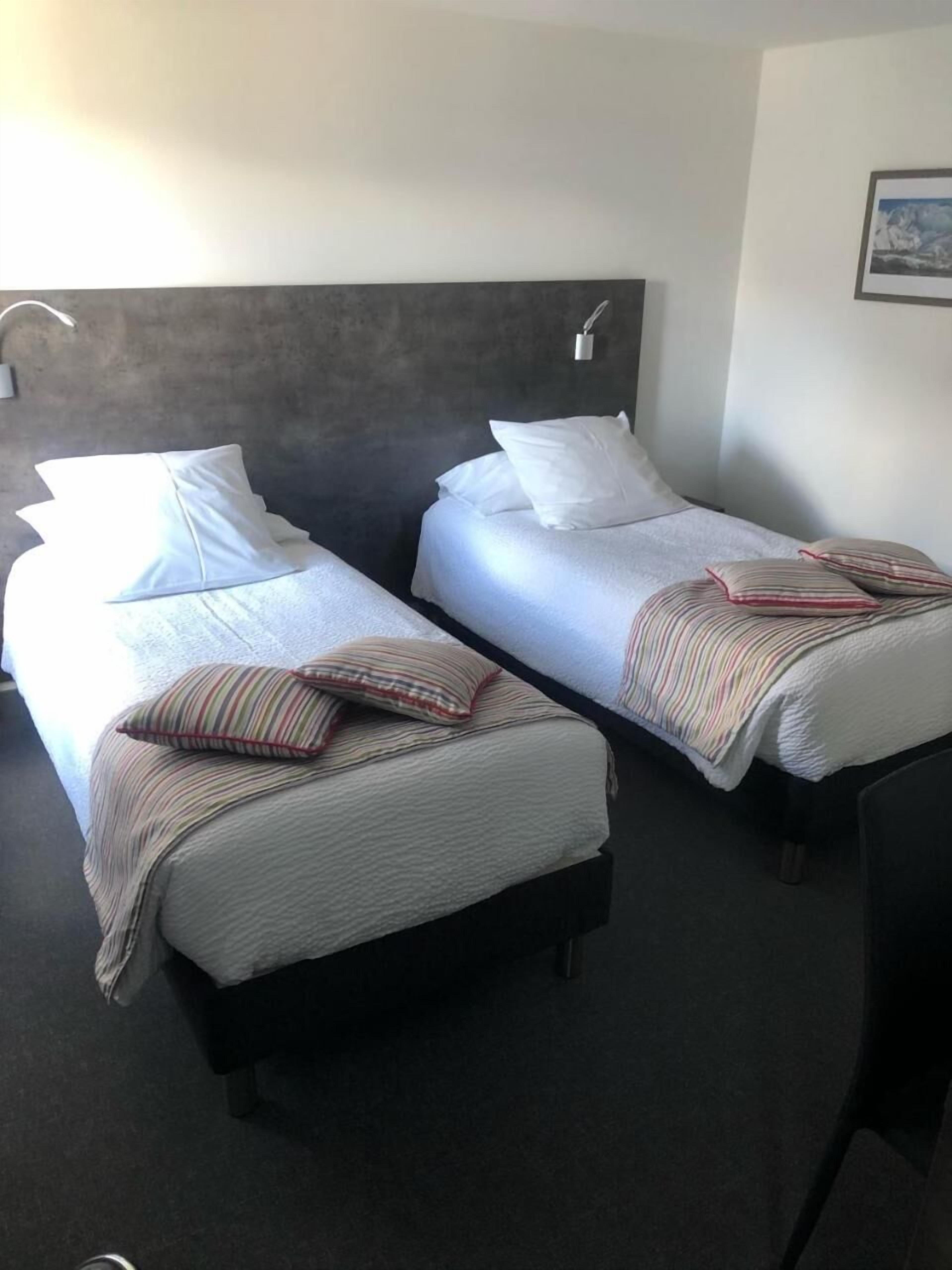 premium bedding, individually decorated, individually furnished, desk