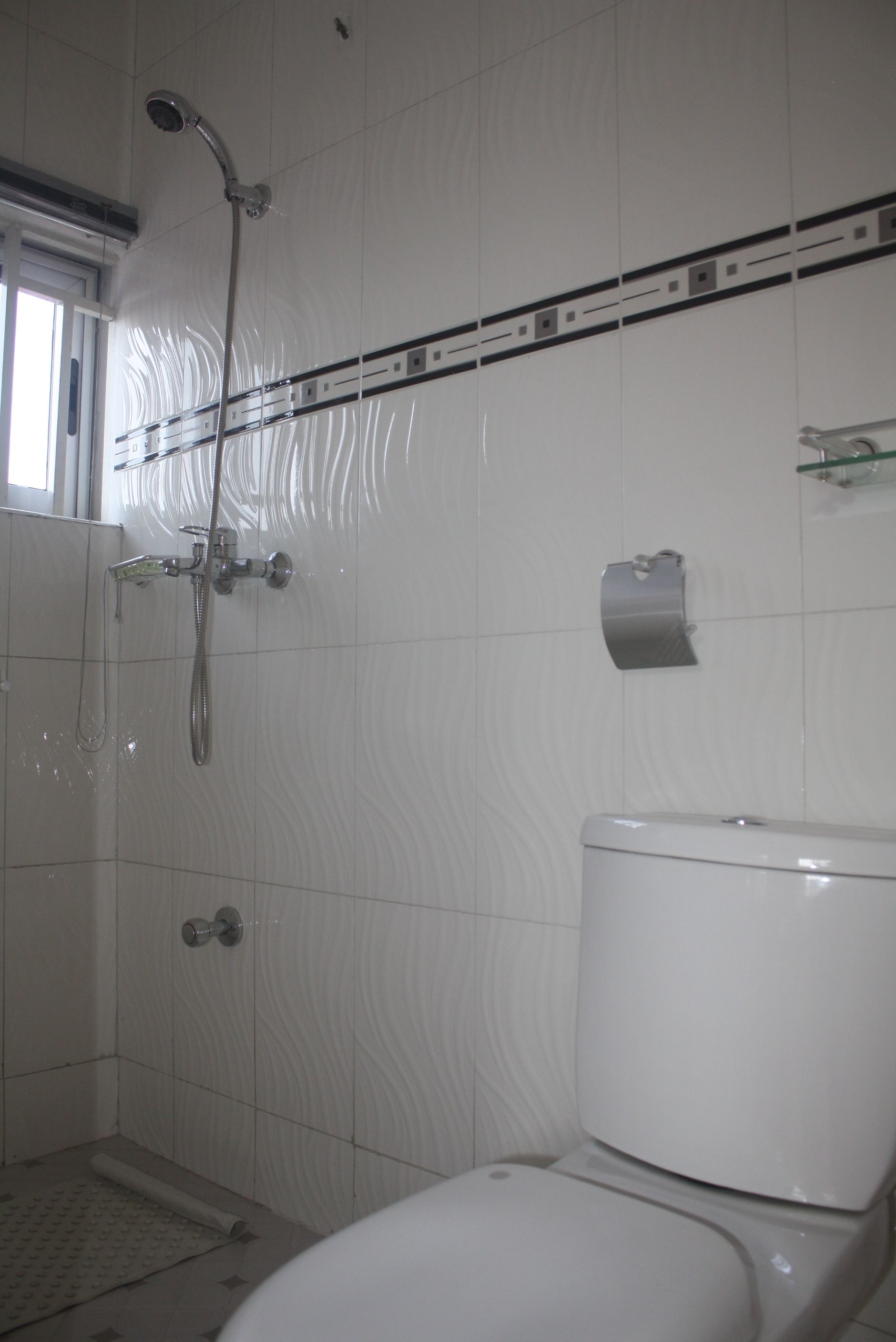 Suite, 1 Bedroom | Bathroom | Shower, free toiletries