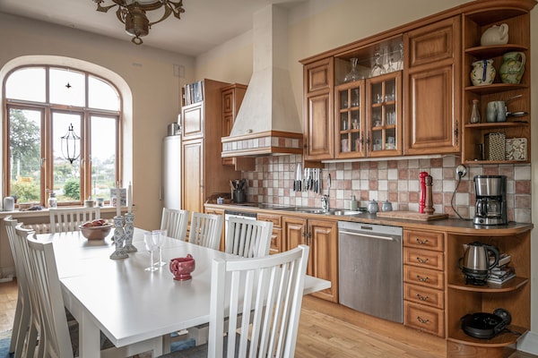 公寓 | 私人厨房 | 大冰箱、公用微波炉、烤箱、炉灶