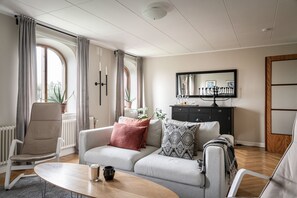 Apartment, 2 Bedrooms | Living area | 50-inch Smart TV with digital channels, streaming services - Vita Huset på Österlen (Gärsnäs)