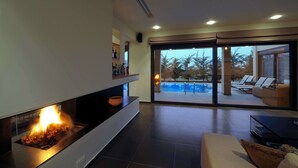 Unclassified image, 4 of 33, button - Rimondi Jas Villa (Rethymno)