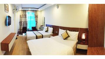 Huone (VIP 2) | Minibaari, työpöytä, pimennysverhot, äänieristys