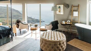 1 bedroom, premium bedding, in-room safe, individually decorated