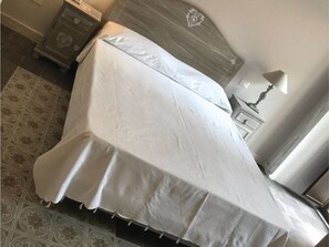 Deluxe-Zimmer | Schreibtisch, schallisolierte Zimmer, kostenloses WLAN, Bettwäsche