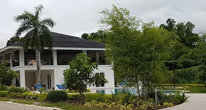 3 Bedroom Home at Batangas City Philippines Pontefino