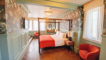 Deluxe Double Room | In-room safe, individually decorated, individually furnished