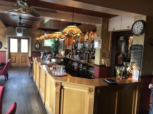 The Carre Arms Hotel