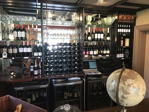 The Carre Arms Hotel