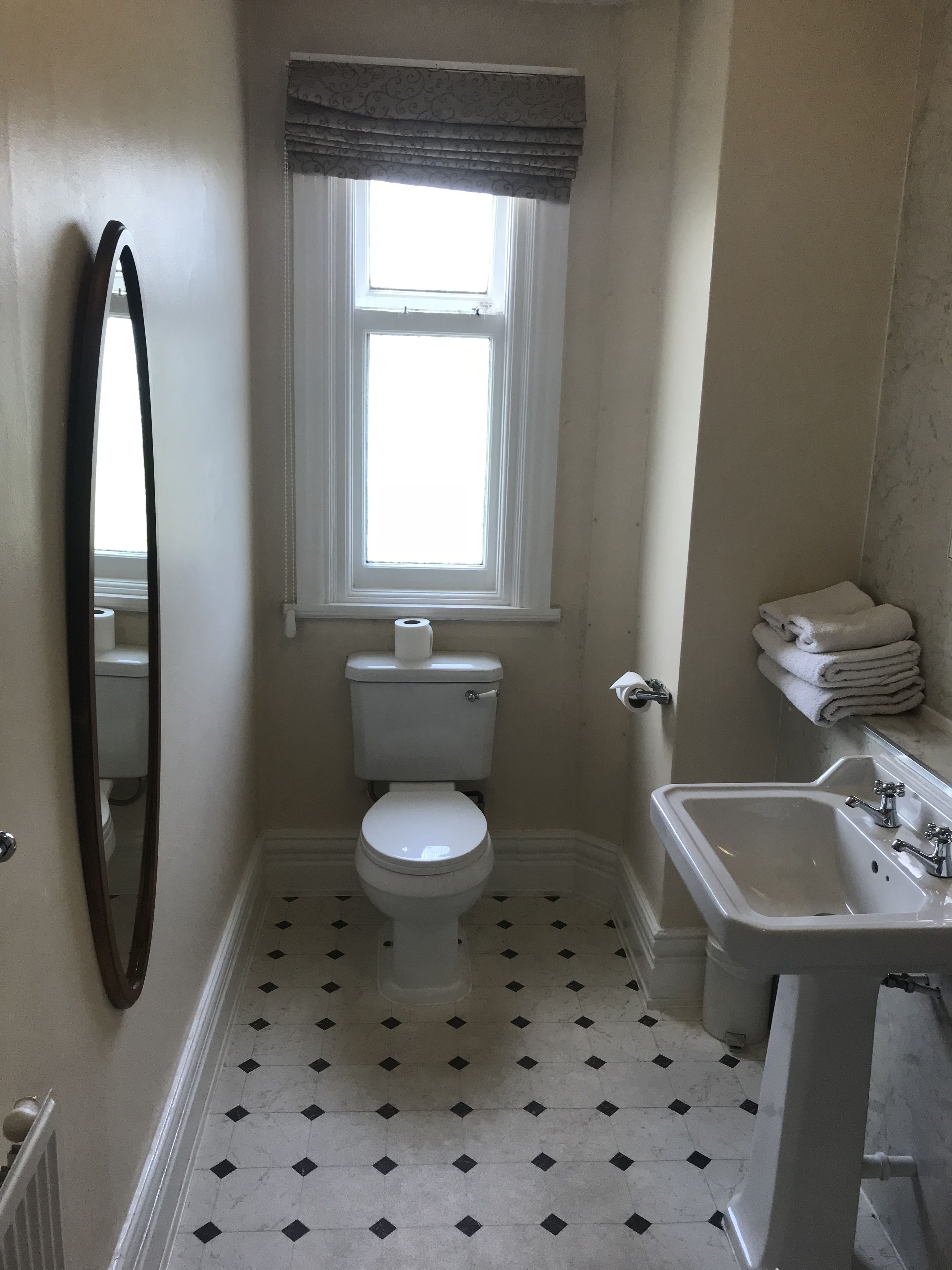 classic double room (super king) | bathroom | free toiletries, hair dryer, towels