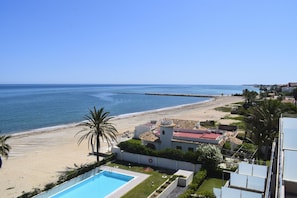 Vlak bij het strand