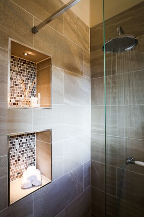 Deluxe Suite, 1 King Bed, Bathtub, Ground Floor | Bathroom shower - Hooton Pagnell Hall (Doncaster)