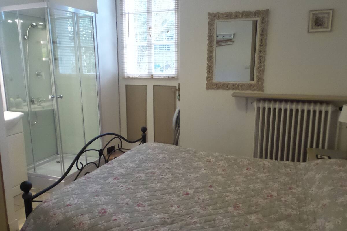 Individually decorated, individually furnished, free WiFi, bed sheets