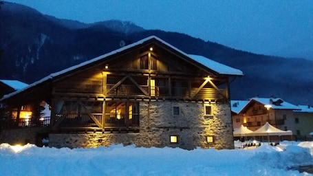 Front of property - evening/night