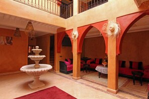 Interior detail - Villa Tigmi (Ourika)