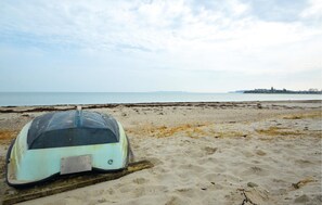 بالقرب من الشاطئ، صيد الأسماك